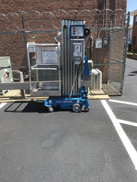 2018 GENIE AWP-30S