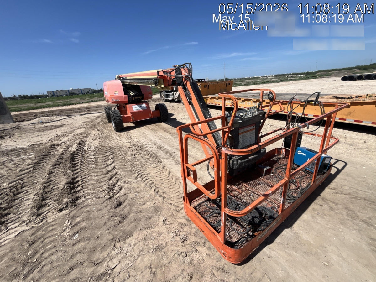 2020 JLG 660SJ