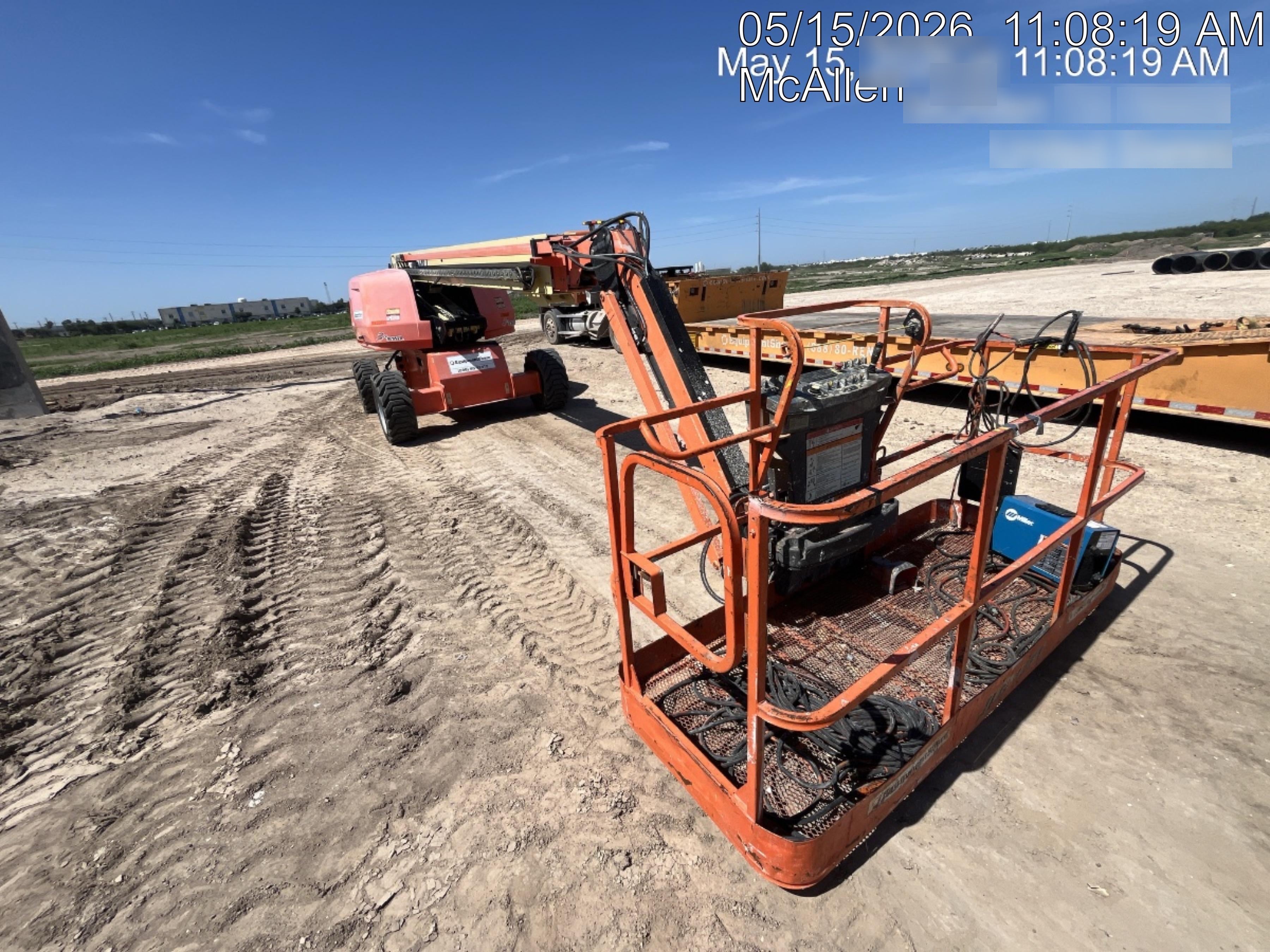 2020 JLG 660SJ