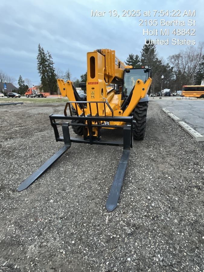 2025 JCB 510-56