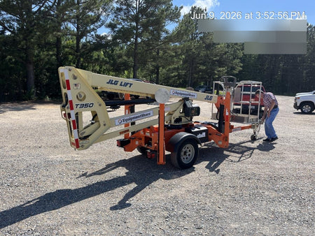 2022 JLG T350