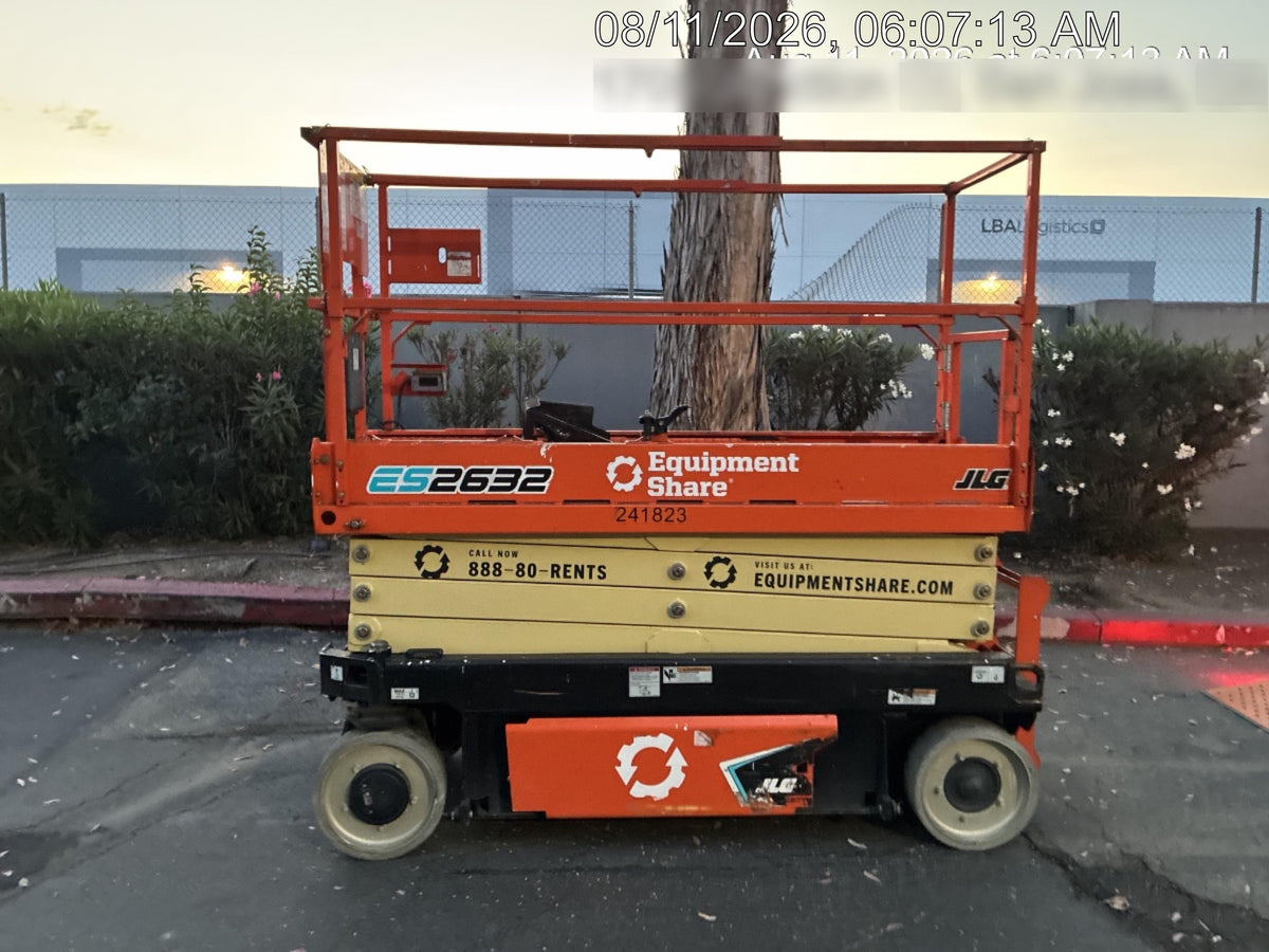 2022 JLG ES2632