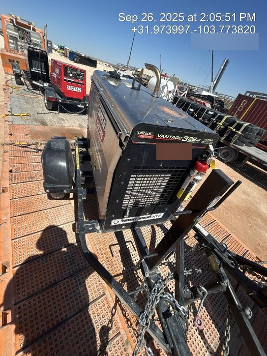 2019 Lincoln Electric Vantage 322 Welder Ready-Pak 3, Two wheel trailer, Fender and Light kit, Cable Rack