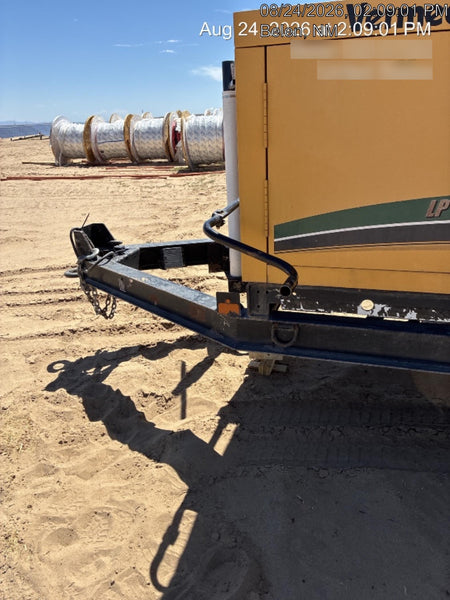 2021 Vac-Tron LP573XDT 500 Gallon Debris Tank w/ Hydraulic Tilt, two (2) 100 Gallon Water Tanks, Low Profile Torsion Axles (12,000 GVWR)