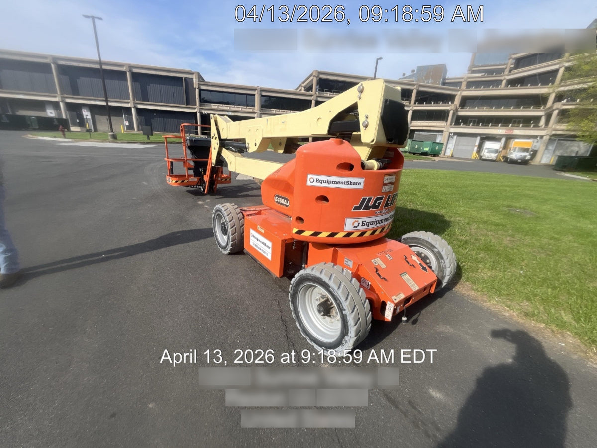 2021 JLG E450AJ
