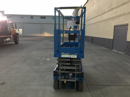 2020 Genie GS-1930 Solid Non Marking Tires, Beacon, Folding rails with half height swing gate, 800W Inverter