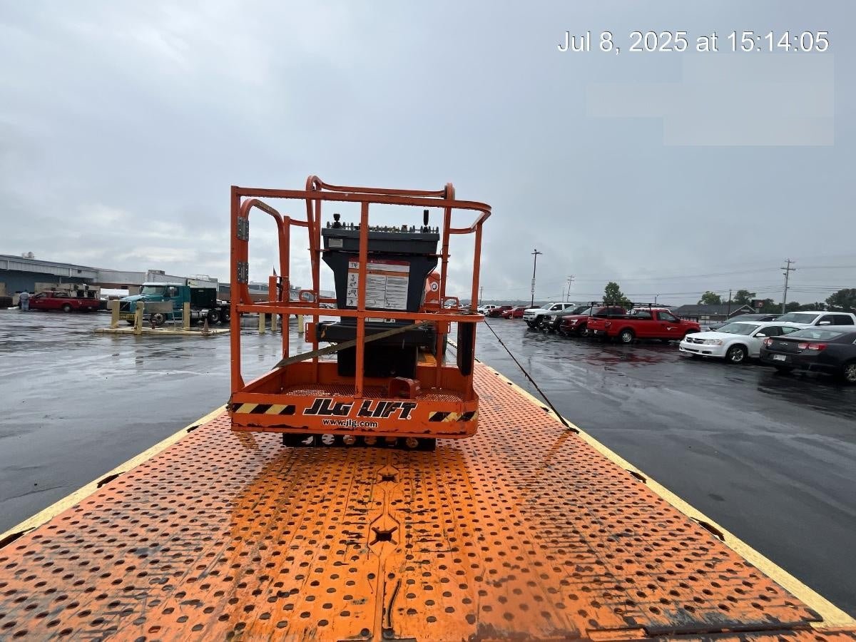 2021 JLG E400AJP Narrow
