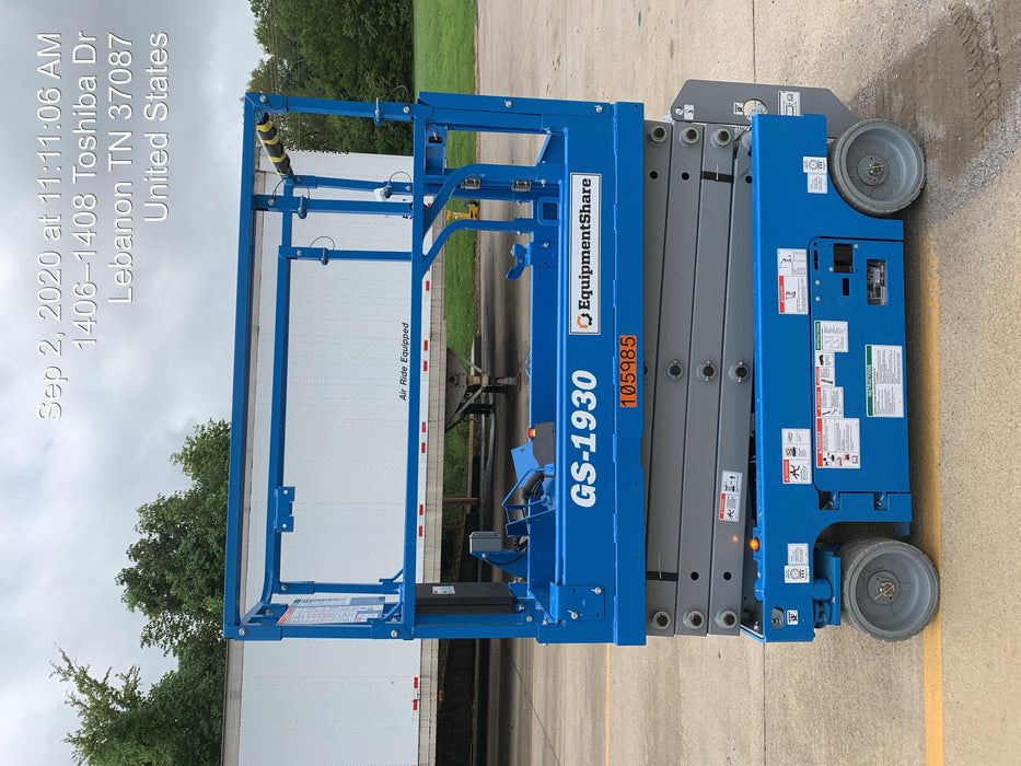 2020 Genie GS-1930 Solid Non Marking Tires, Beacon, Folding rails with half height swing gate