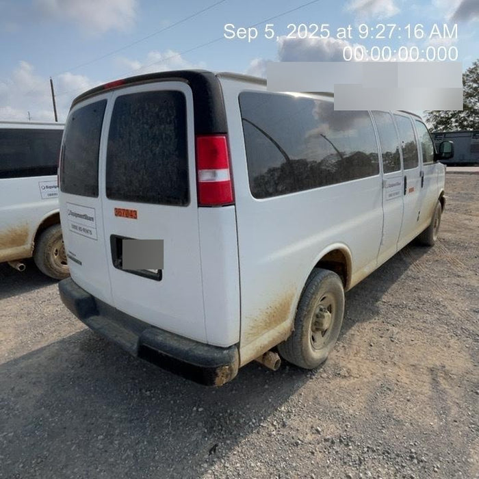 2023 CHEVROLET Express Van - Rental