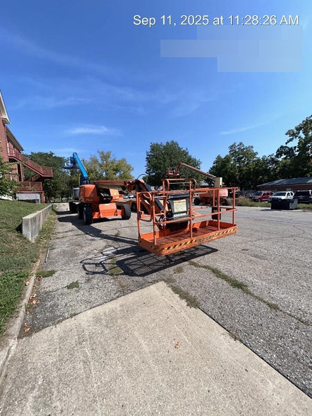 2022 JLG 660SJ