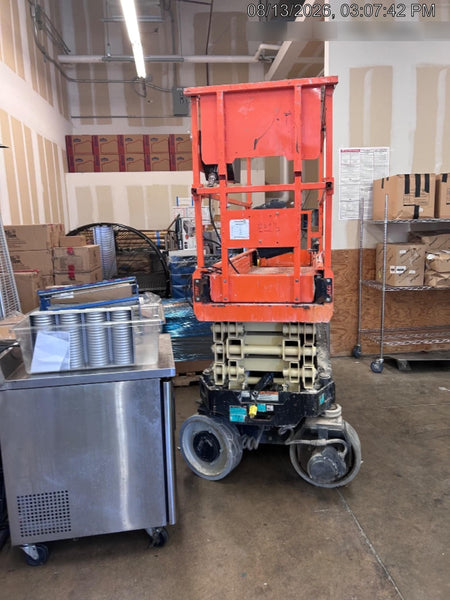2022 JLG ES2632
