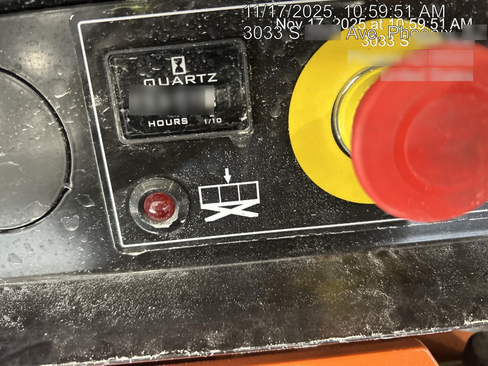 2025 JLG ES3246