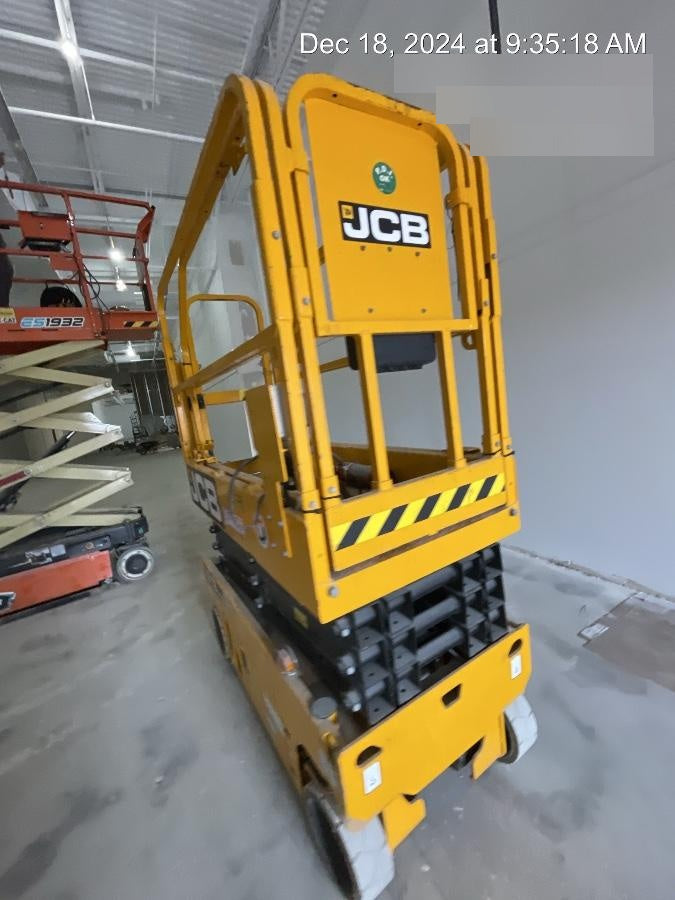 2023 JCB S1930E
