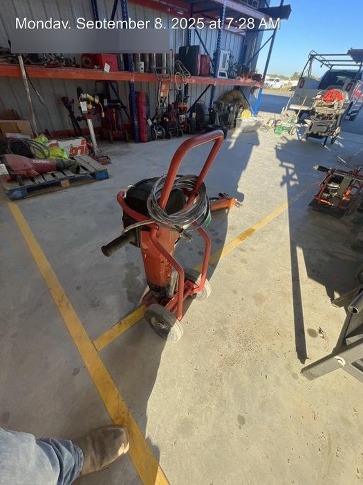 2022 HILTI TE 3000-AVR