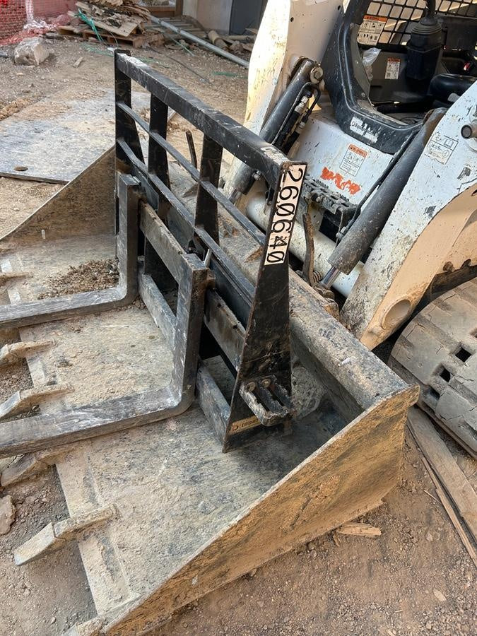 2022 ARROW MATERIAL HANDLING 48" Pallet Forks - Arrow