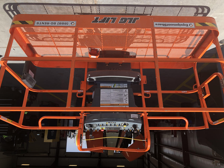 2020 JLG 600S
