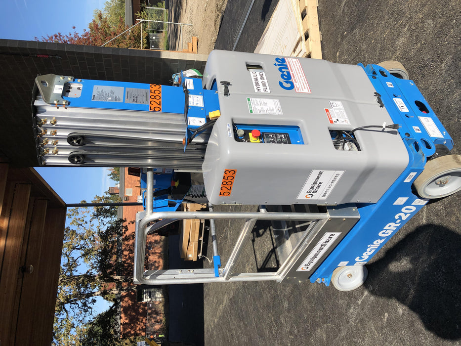 2019 GENIE GR-20