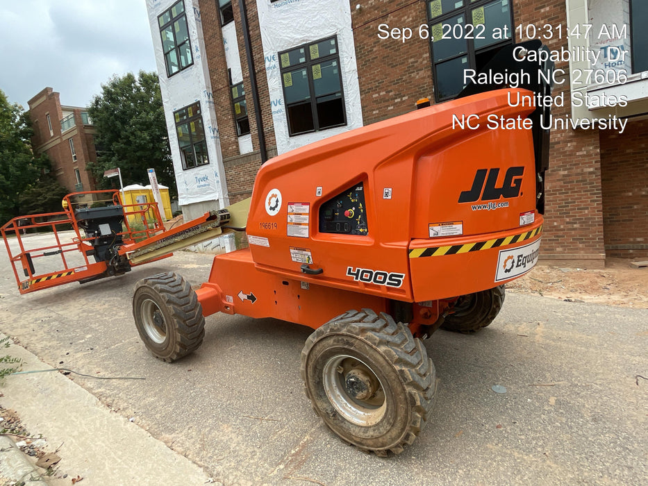 2021 JLG 400S