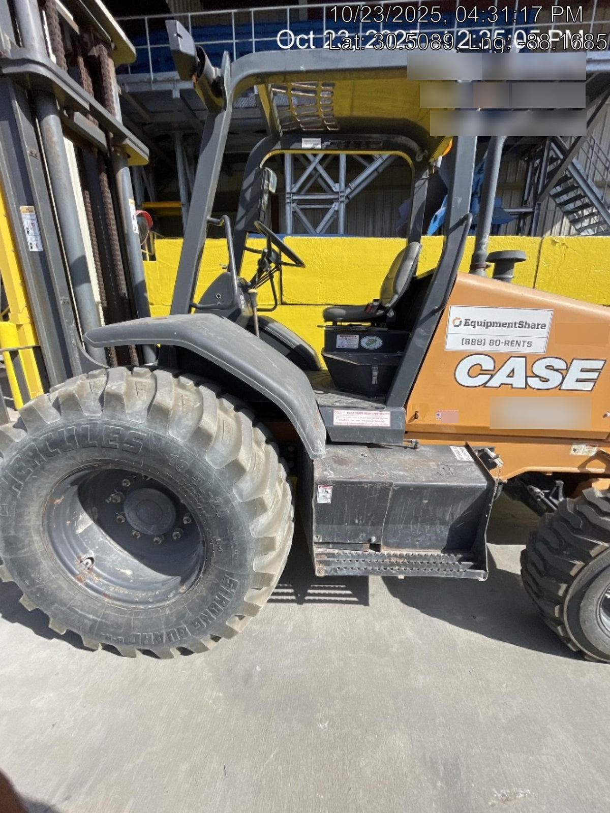 2019 CASE 588H