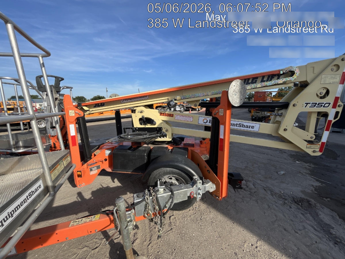 2022 JLG T350