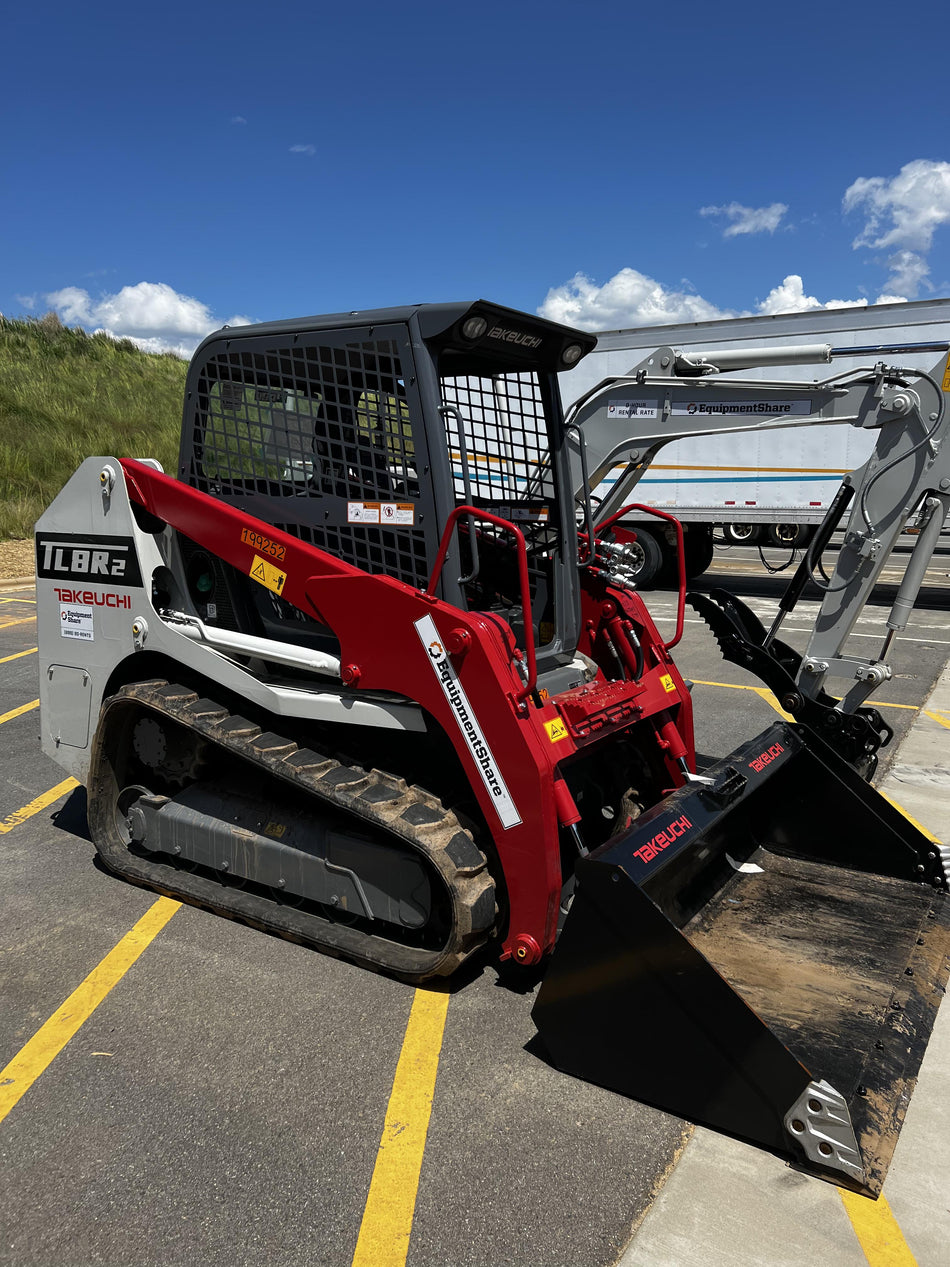 2022 TAKEUCHI TL8R2-R