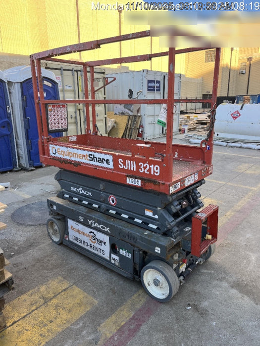 2018 SKYJACK SJIII-3219