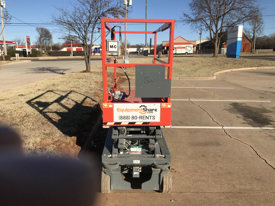 2018 Skyjack SJIII-3219 Skyjack SJIII3219 Scissor Lift w/Trojan Batteries