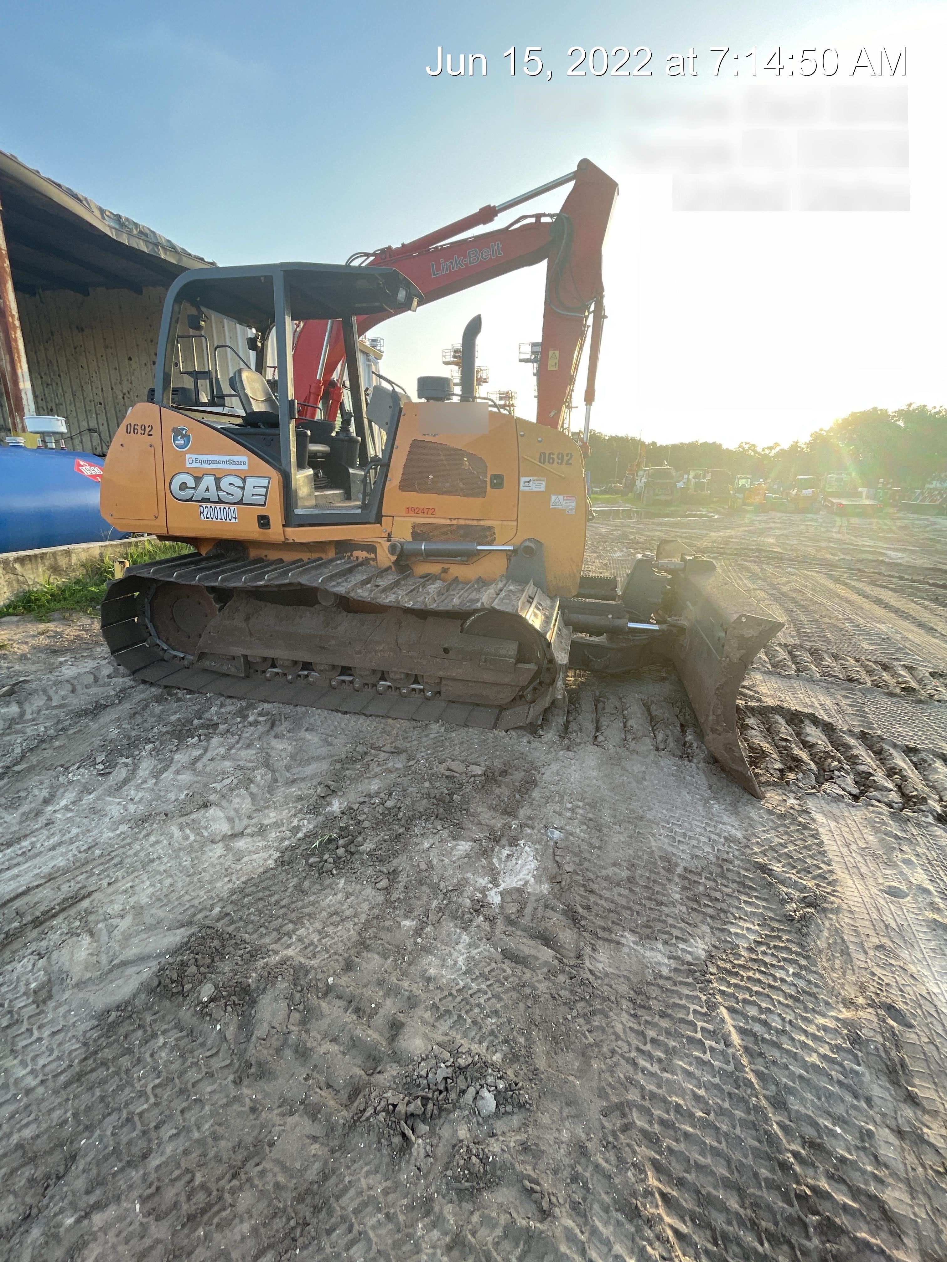 2016 CASE 850M
