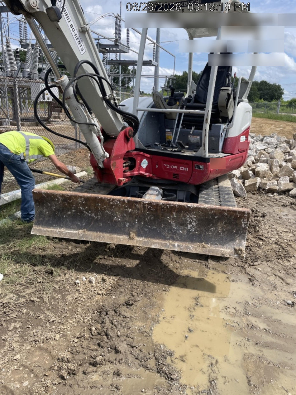 2020 TAKEUCHI TB250-2