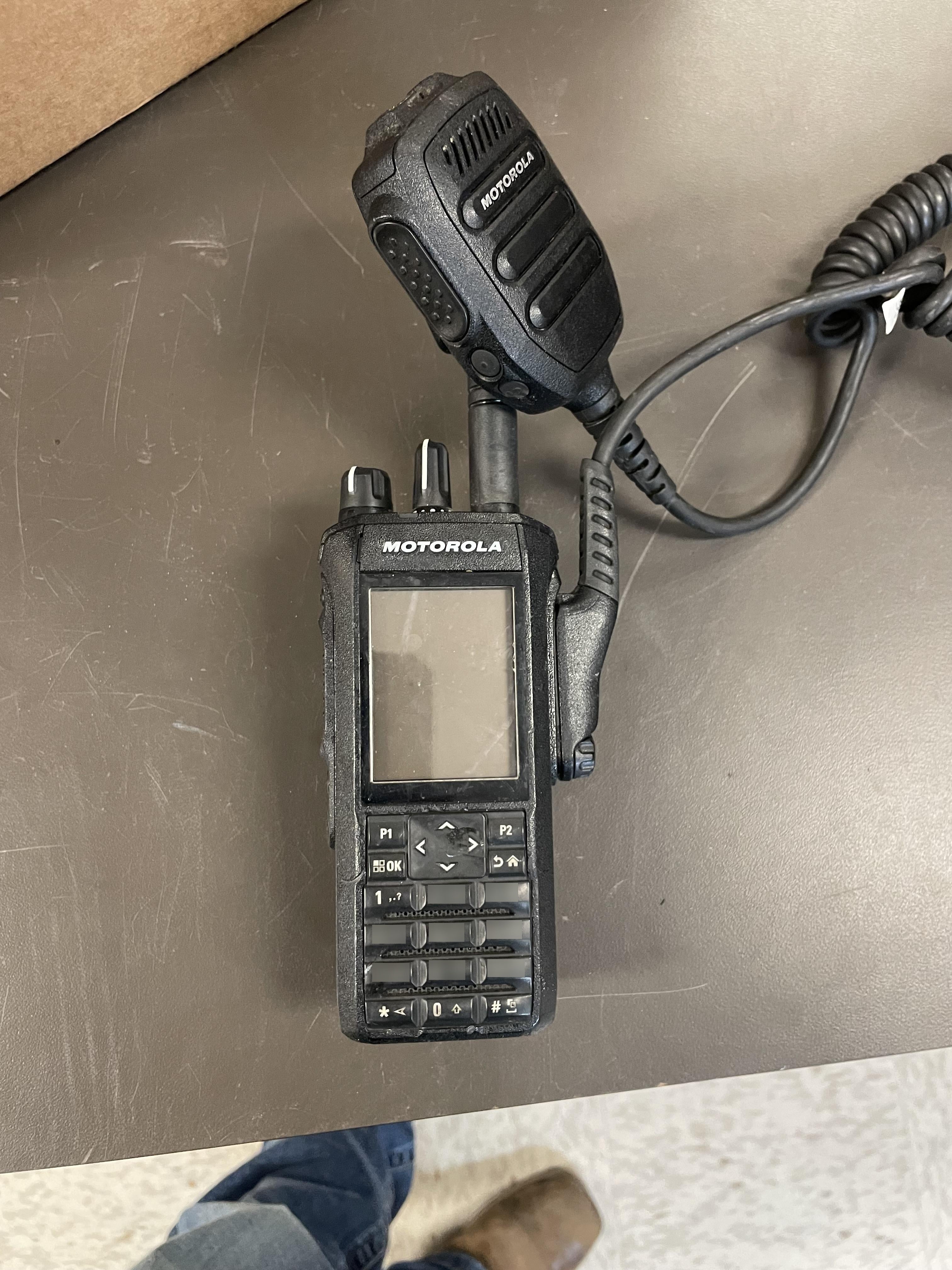 2023 MOTOROLA R7 DISPLAY