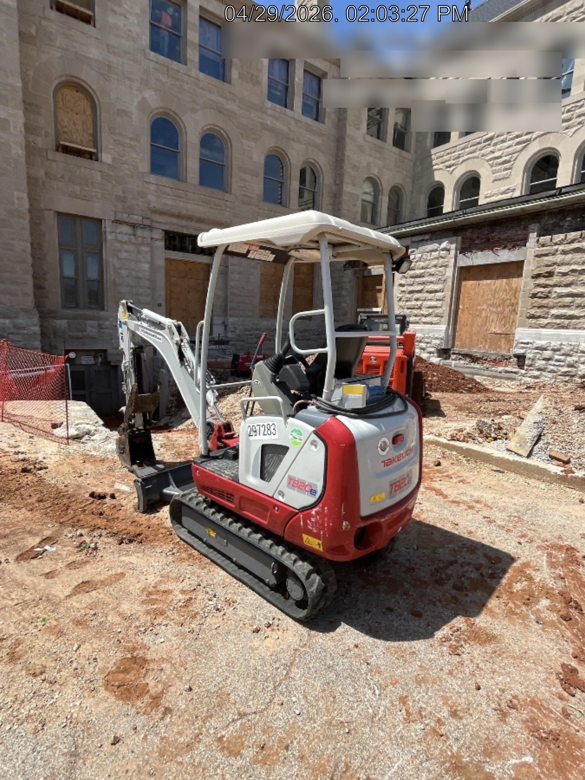2023 TAKEUCHI TB20e