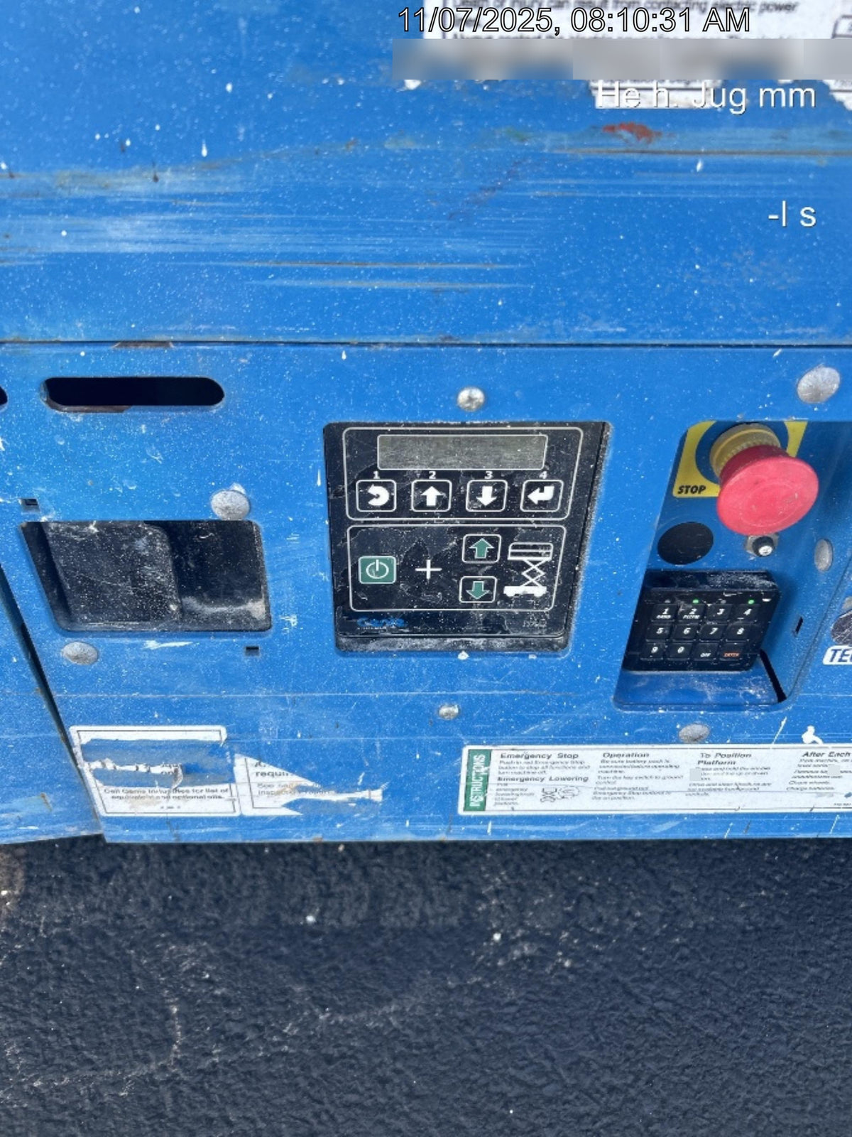 2019 Genie GS-2632 Folding rails with half height swing gate