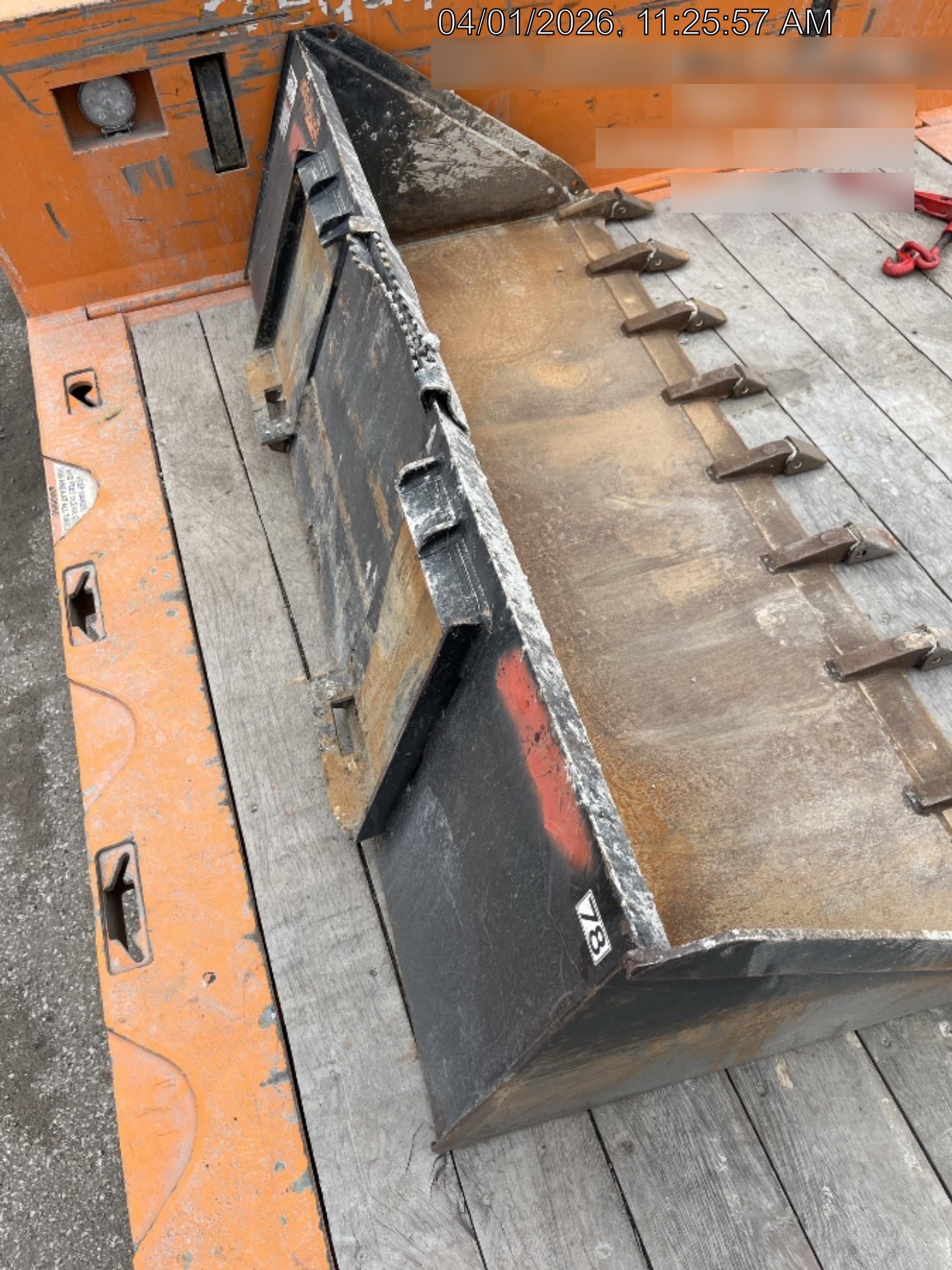 2025 VIRNIG 78" Smooth Bucket - VIRNIG