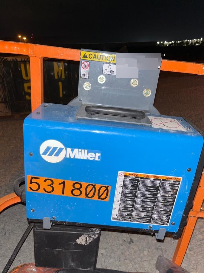 2025 MILLER ELECTRIC CST-282