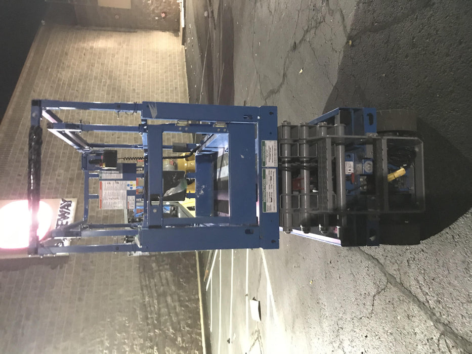 2020 Genie GS-1930 Solid Non Marking Tires, Beacon, Folding rails with half height swing gate, 800W Inverter