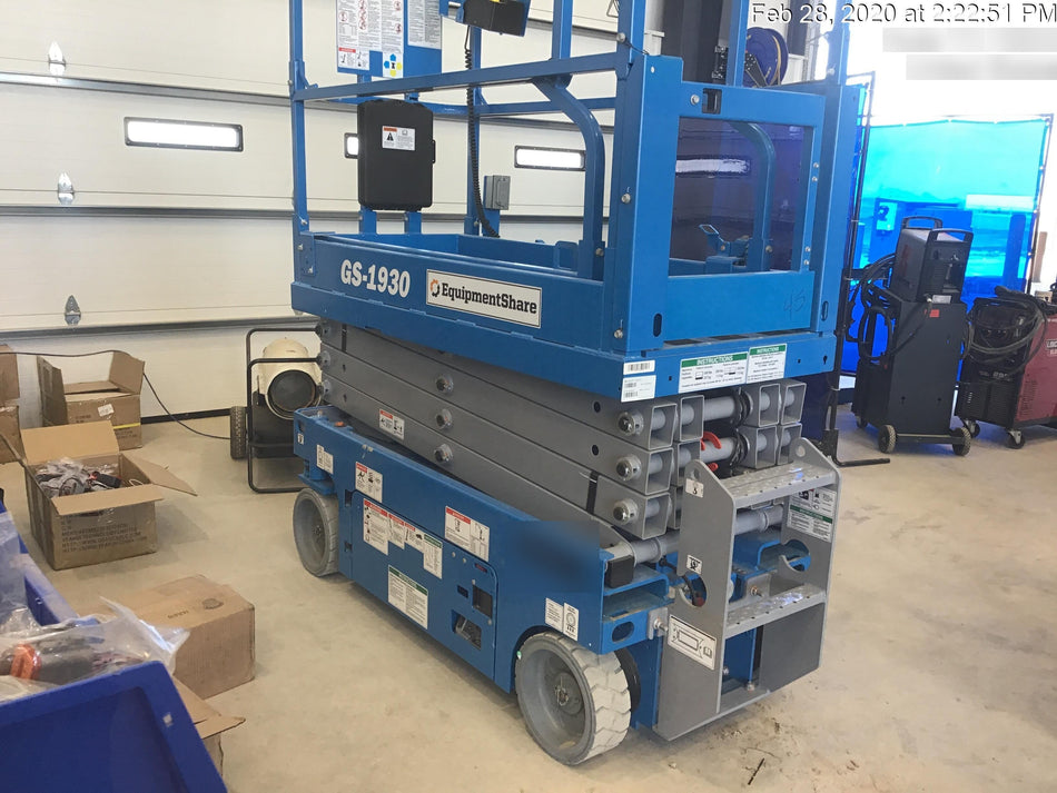 2020 Genie GS-1930 Solid Non Marking Tires, Beacon, Folding rails with half height swing gate