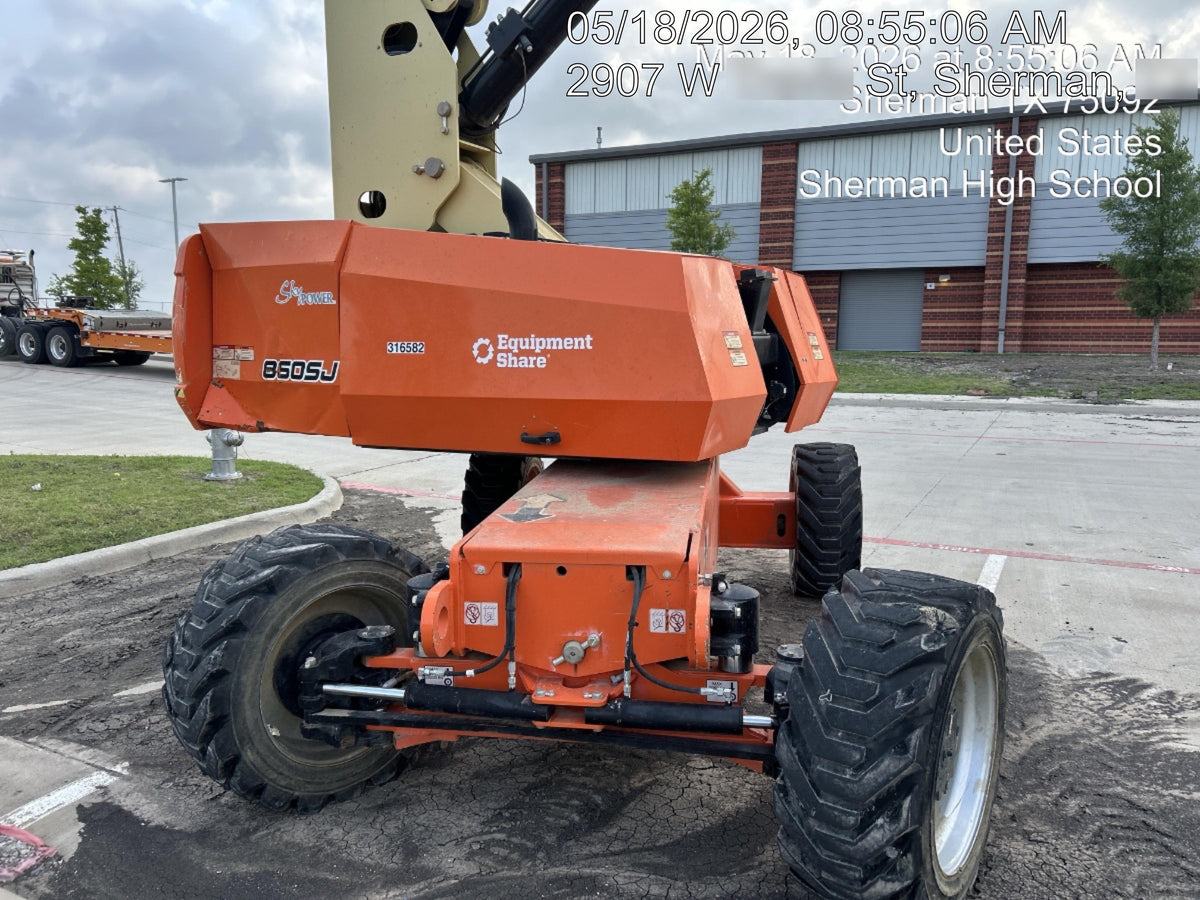 2023 JLG 860SJ