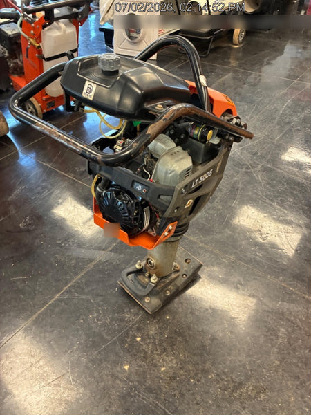 2025 HUSQVARNA LT5005