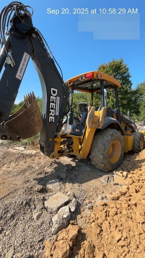 2020 John Deere 410L - Extendable Stick Canopy, 4WD, Extendable Stick, Pilot Controls, 2 Way Hydraulics, TAG Manual QC