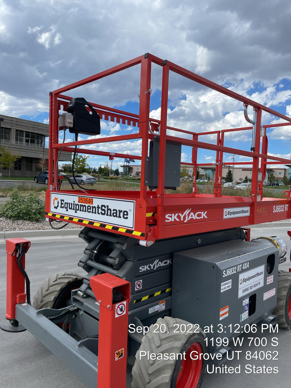 2022 SKYJACK SJ6832 RT