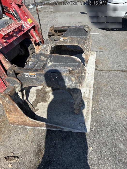 2018 PALADIN 76" Scrap Grapple Bucket - Paladin