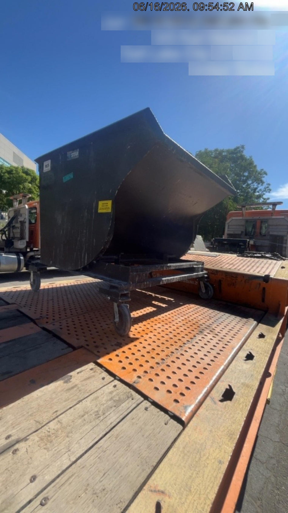 2025 STAR INDUSTRIES M-1820 - Self-Dump Hopper