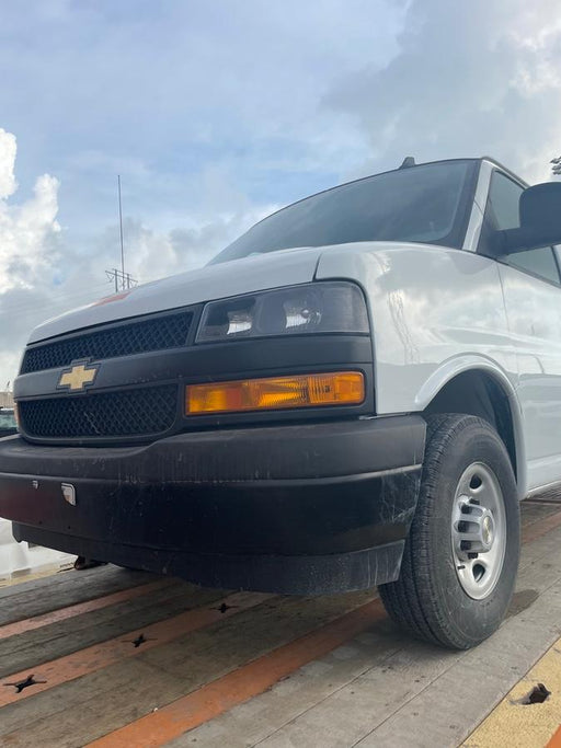 2025 CHEVROLET Express Van - Rental