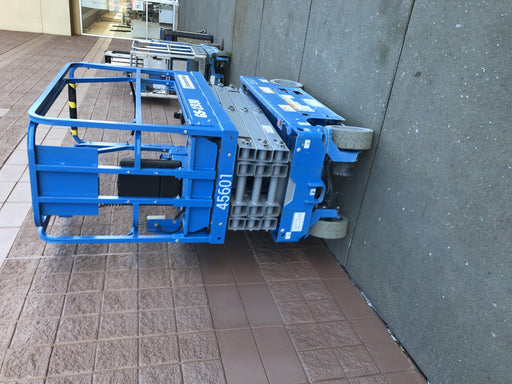 2019 Genie GS-1930 Fixed rails with chain Entry