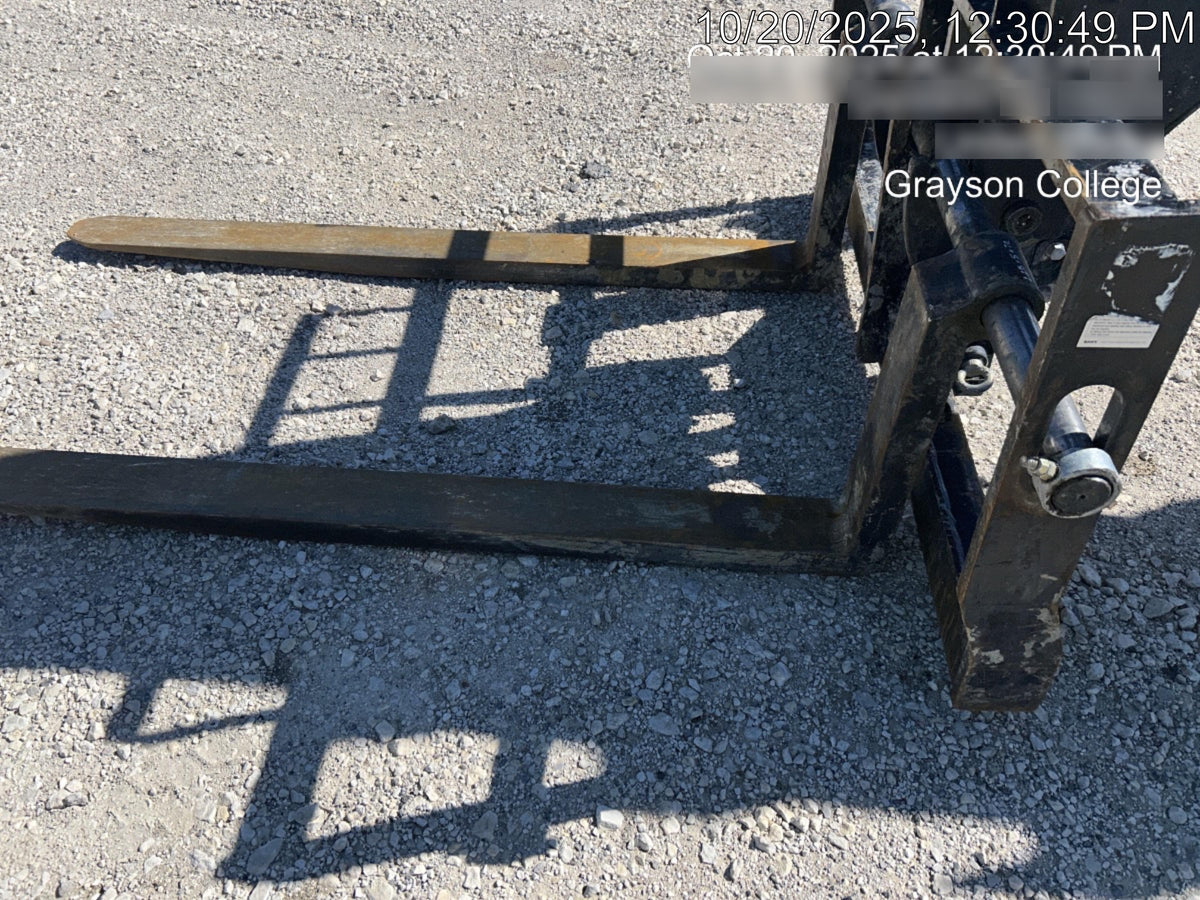 2023 SANY STH1256