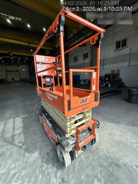 2022 JLG ES1932