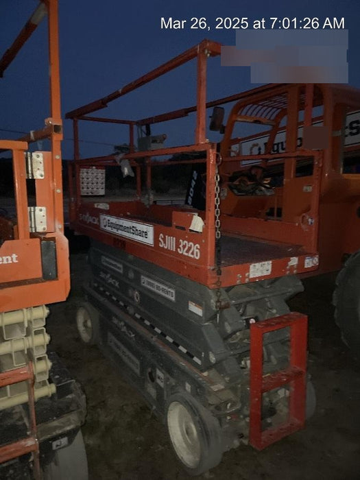 2018 Skyjack SJIII-3226 Skyjack SJIII3226 Scissor Lift w/Trojan Batteries