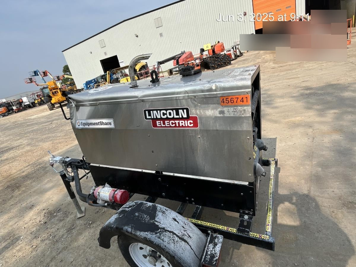 2024 LINCOLN ELECTRIC LE400