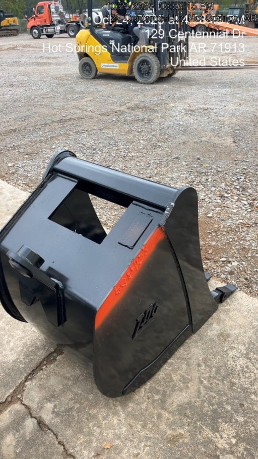 2025 TAG MANUFACTURING 24" Bucket, Mini Excavators & Backhoes - Tag