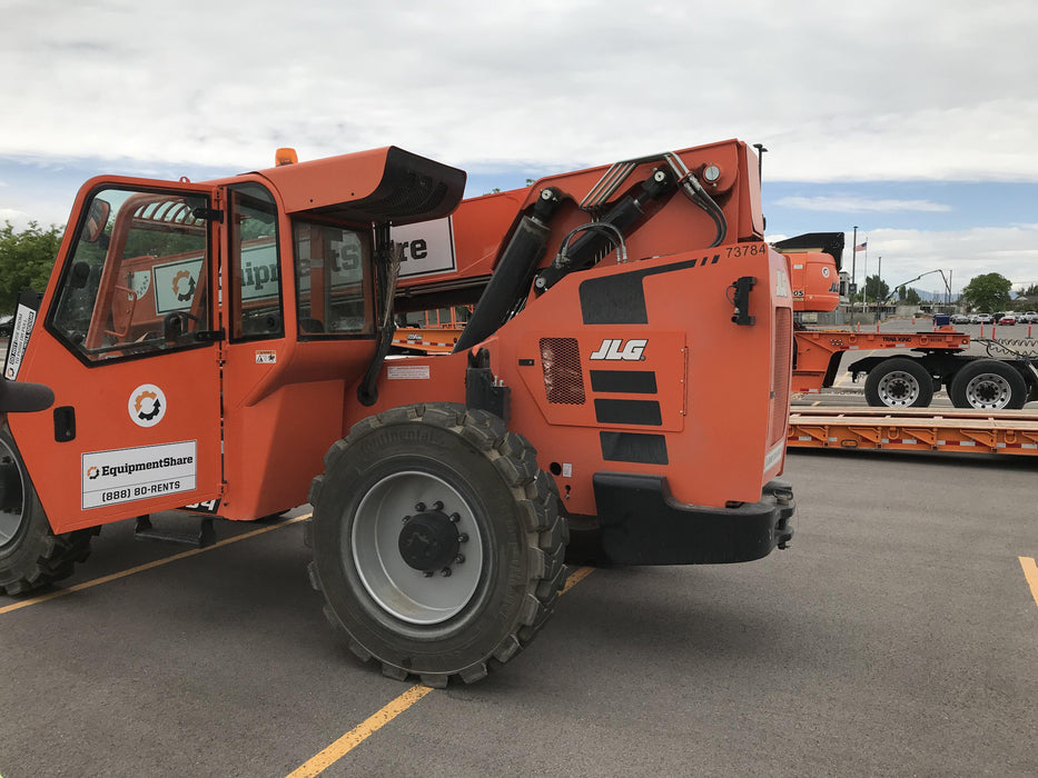 2020 Skytrak 10054 Cab/Heat/Air, Solid Tires, Work Lights, Beacon, Aux Hydraulics, Back up Alarm, Lifting Eye, ES Decals